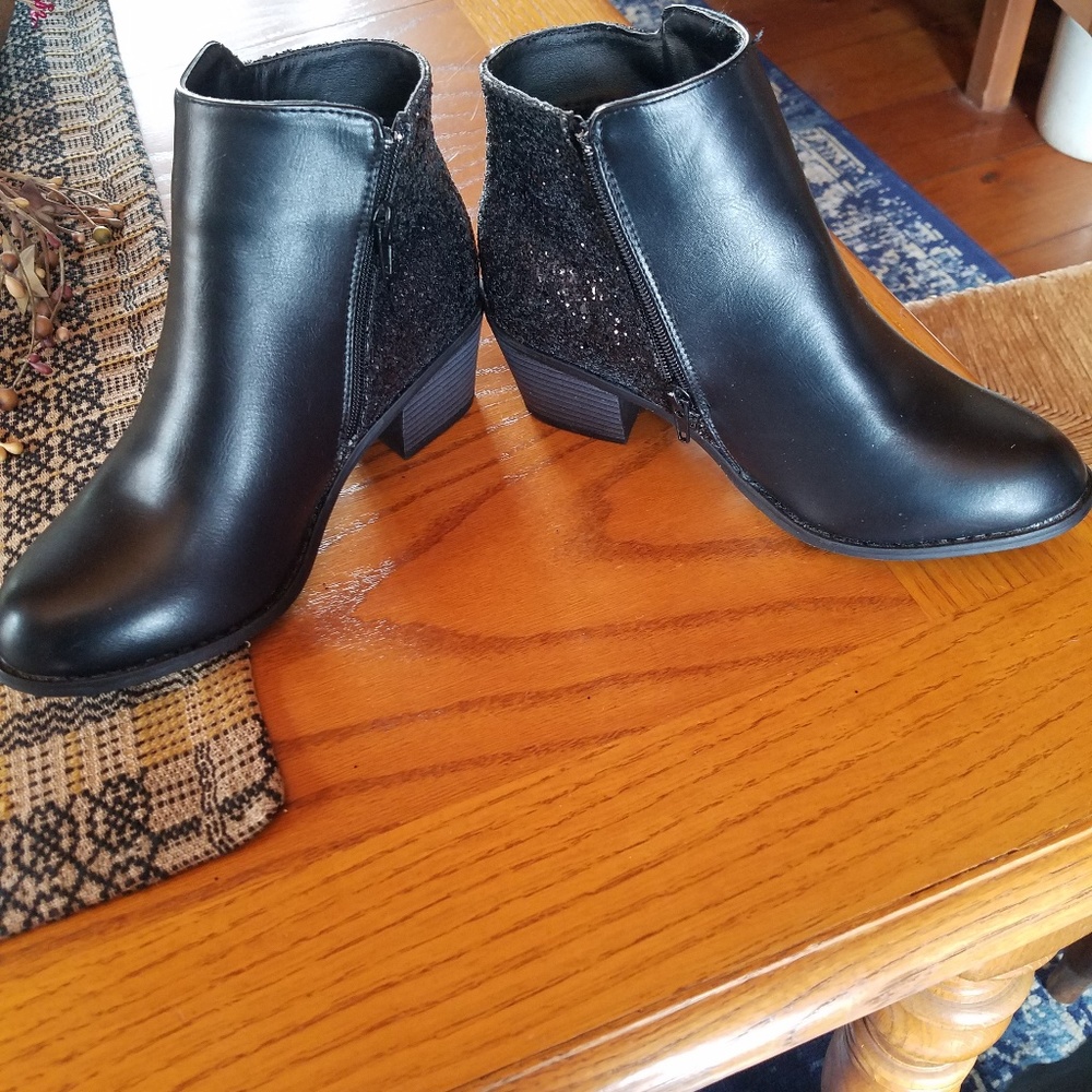 Olivia Miller ankle boots